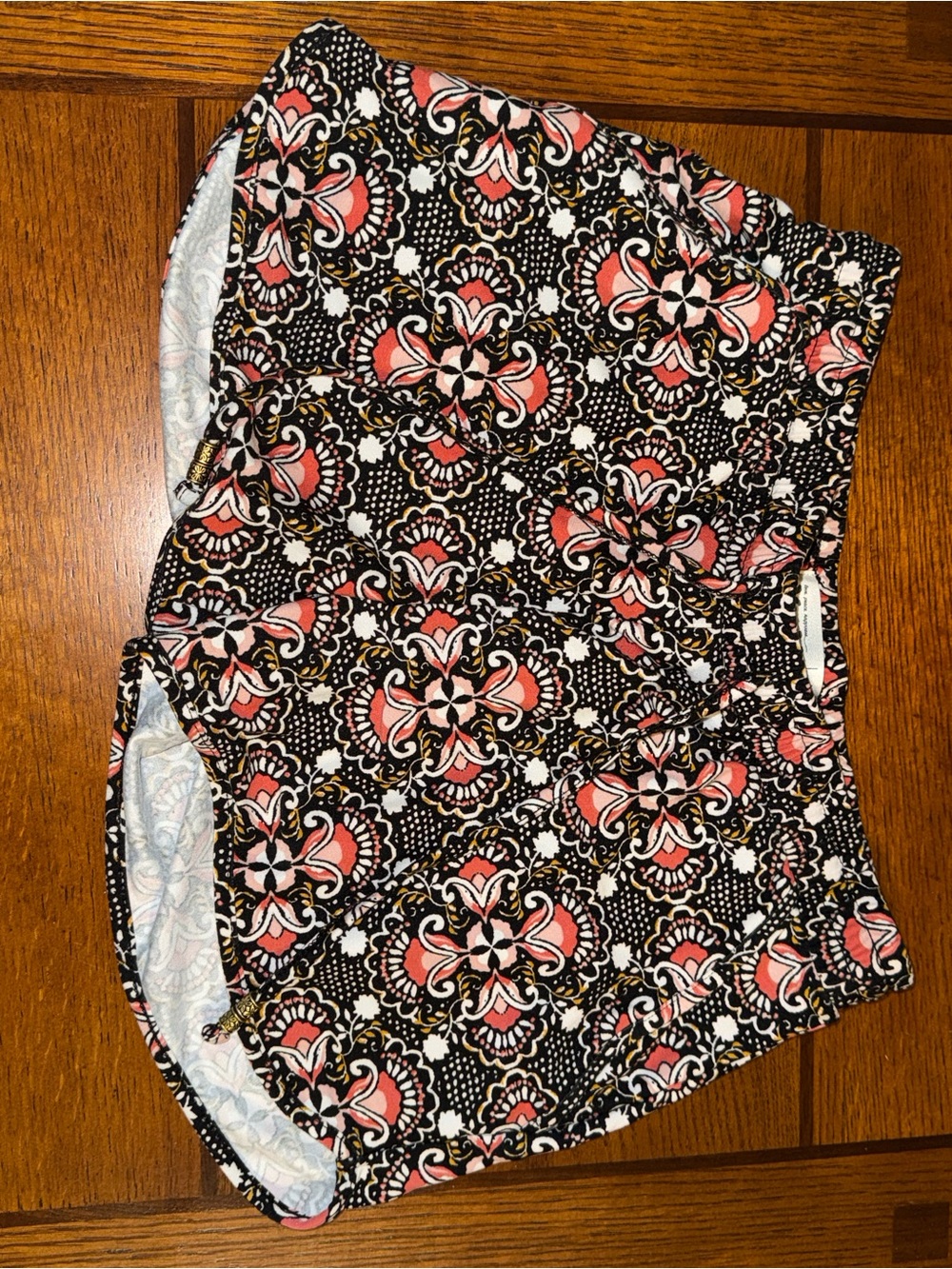 Mudd Black and Coral Patterned Athletic Shorts